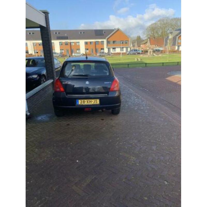 Suzuki Swift 1.3 5DRS 2007 Zwart Shogun