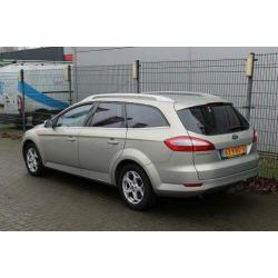 Ford Mondeo Wagon 2.0 16v Limited! NAV! 181.000km! BJ 2010!