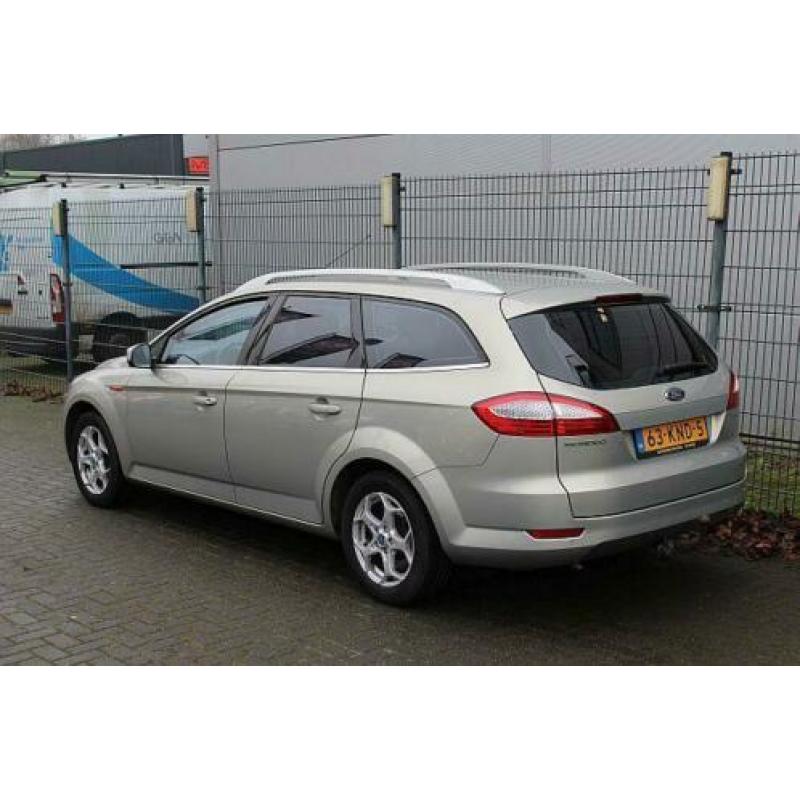 Ford Mondeo Wagon 2.0 16v Limited! NAV! 181.000km! BJ 2010!