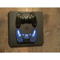Playstation 4 + controllers + headset + fifa 20 en gta 5