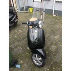 Vespa lx50