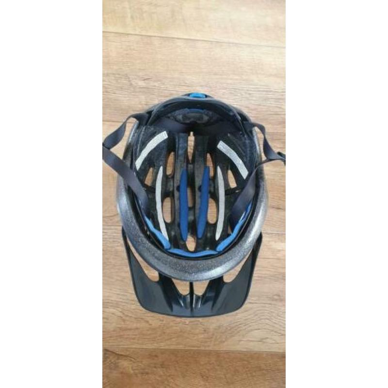 Giro helm Torrent 54-61cm zonneklep