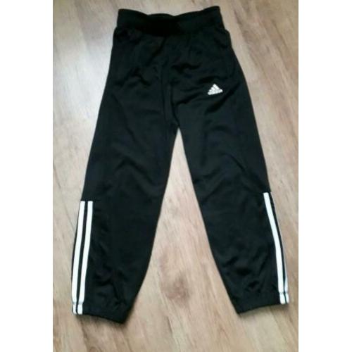 Adidas trainingsbroek maat 128
