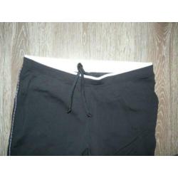 carpi zwarte sportbroek yogabroek hardloopbroek L 40 42