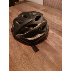Te koop BELL fietshelm maat m/l zwart