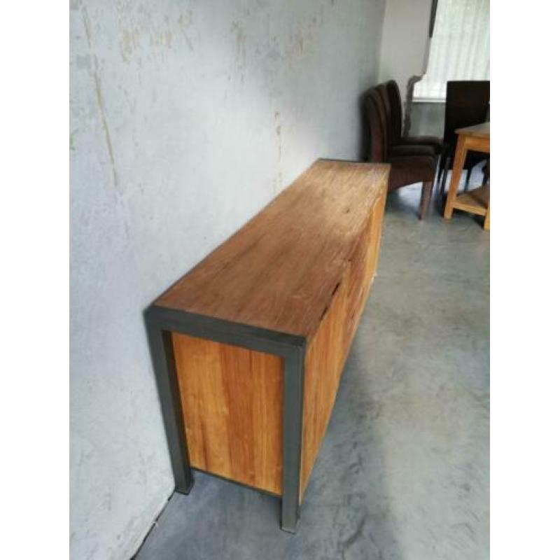 Massief teak houten dressoir 188cm breed