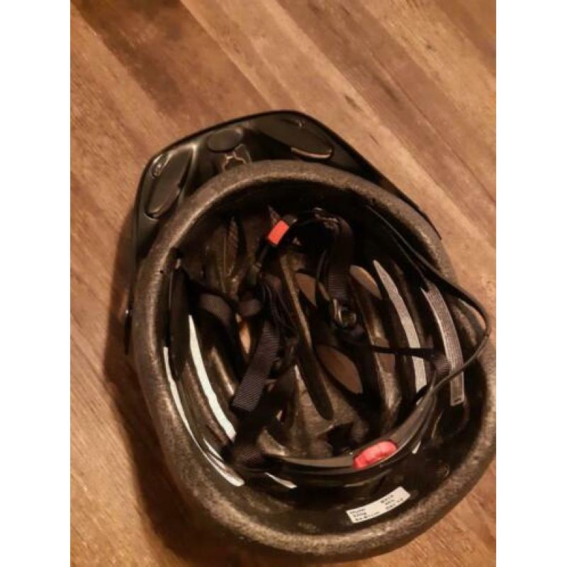 Te koop BELL fietshelm maat m/l zwart