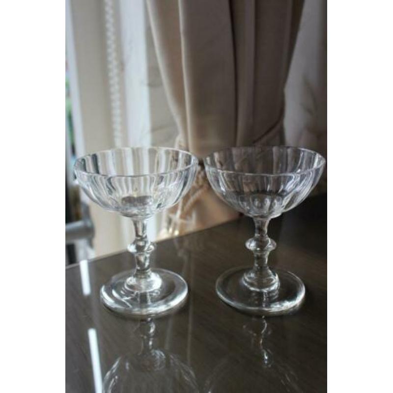 Antieke Franse 3 champagne coupes 19e eeuw