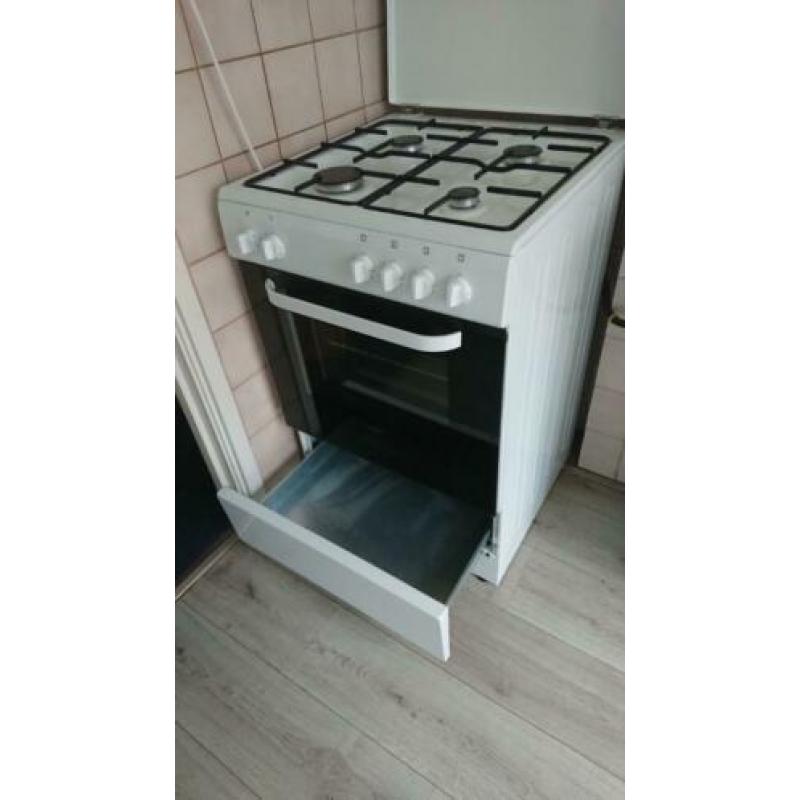 Goed werkend PELGRIM gasfornuis met heteluchtoven