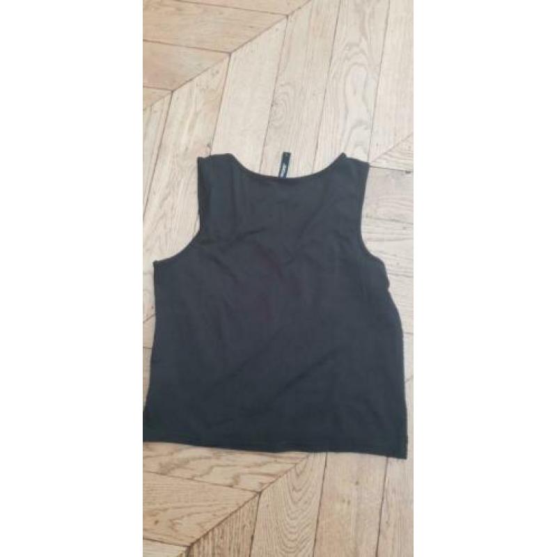 Zwart cropped top PAGE met kant S NIEUW