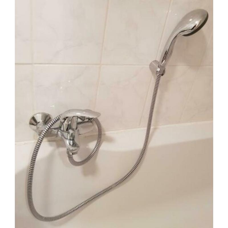 3 GROHE badkamer kranen