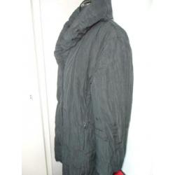 Een mooie zwarte winterjas v Gerry Weber , mt 40