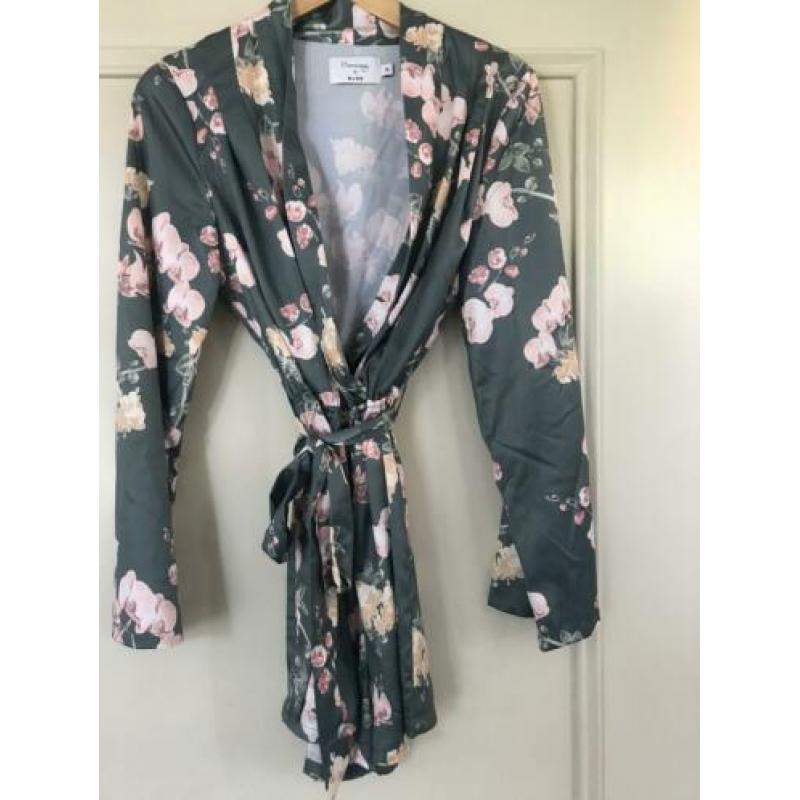 Playsuit NA-KD nieuw mt 36