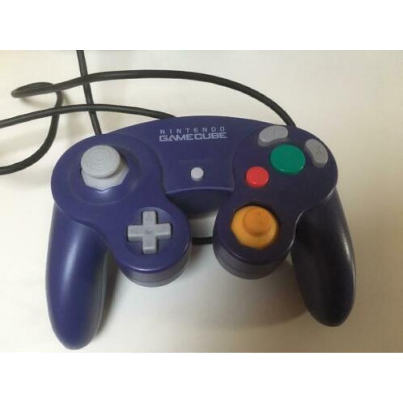 Originele GameCube met 12 spellen te koop