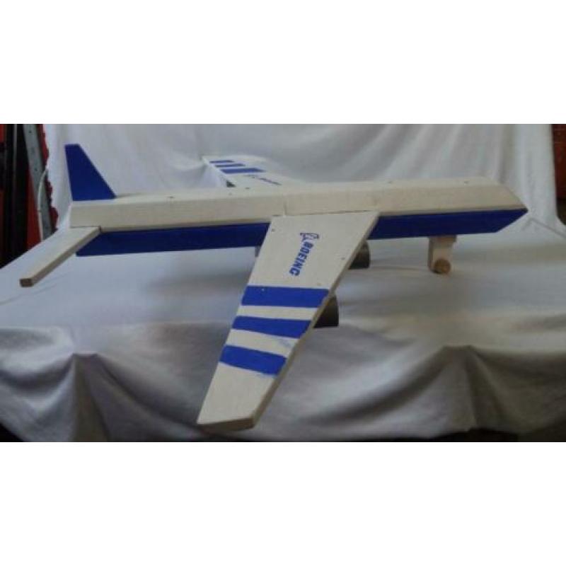 Houten vliegtuig Boeing