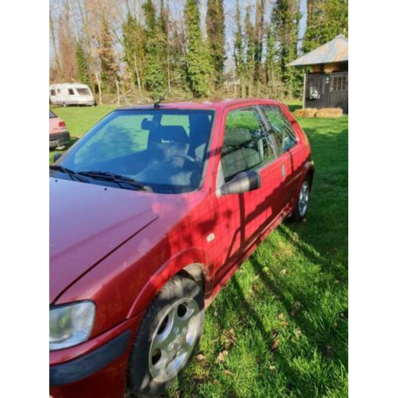 Peugeot 106 1.1 Accent 1999 Rood