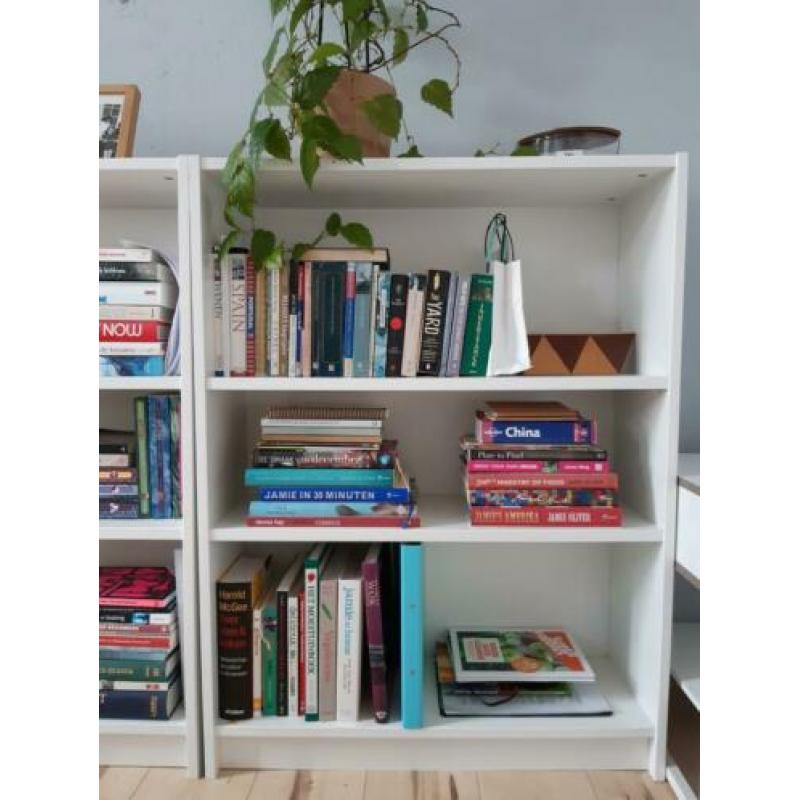 Halfhoge boekenkasten, Ikea