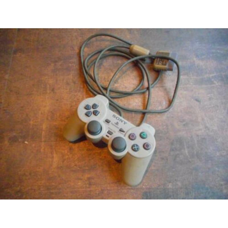 Playstation 1 spelconsole (zie foto's)