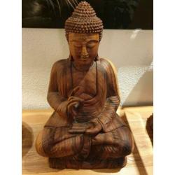 Houten boeddha beeld