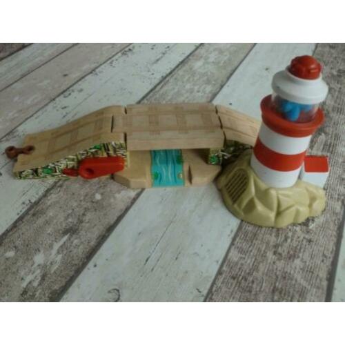 thomas de trein houten vuurtoren brug