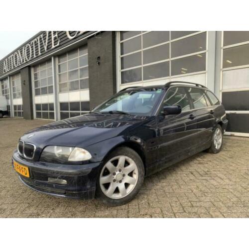 BMW 3-serie Touring 320i Executive NWE APK NAP Youngtimer