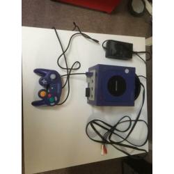 Originele GameCube met 12 spellen te koop