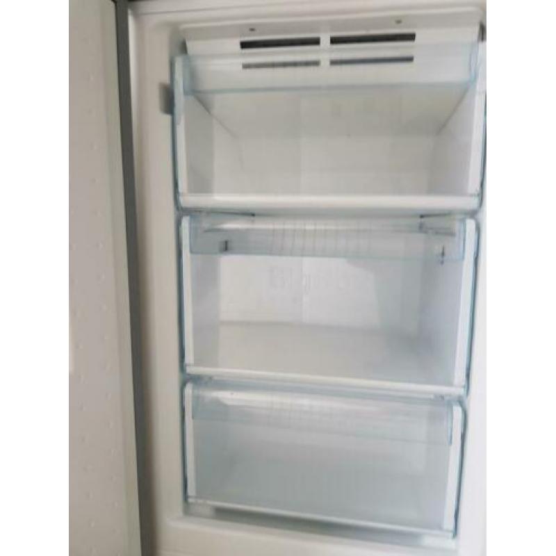 Bosch RVS koelvriescombinatie +/- 185 cm hoog