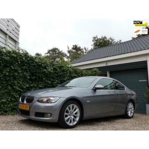 BMW 3-serie Coupé 325i High Executive Automaat