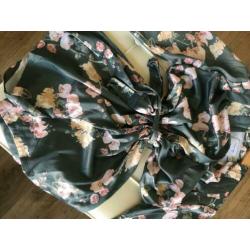 Playsuit NA-KD nieuw mt 36