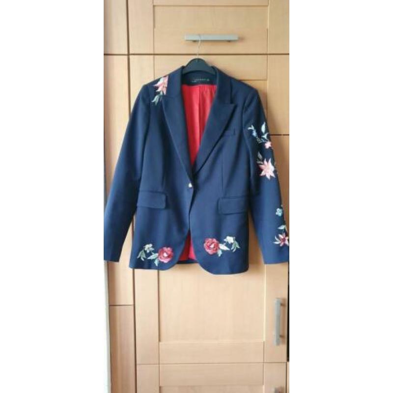 Zara blazer maat M, nieuw!