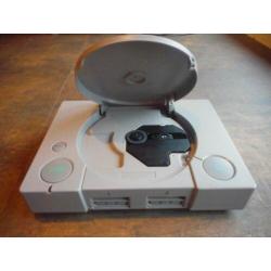 Playstation 1 spelconsole (zie foto's)