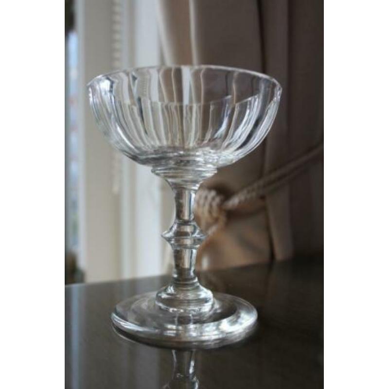 Antieke Franse 3 champagne coupes 19e eeuw