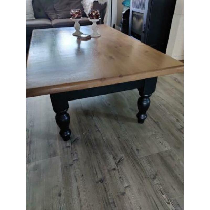 mooie grote grenen salon tafel