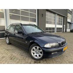 BMW 3-serie Touring 320i Executive NWE APK NAP Youngtimer