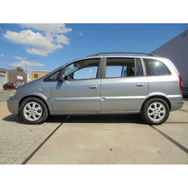 Opel Zafira 2.2-16V Elegance /7 Pers/APK 7/2020/ Airco/ 2x s
