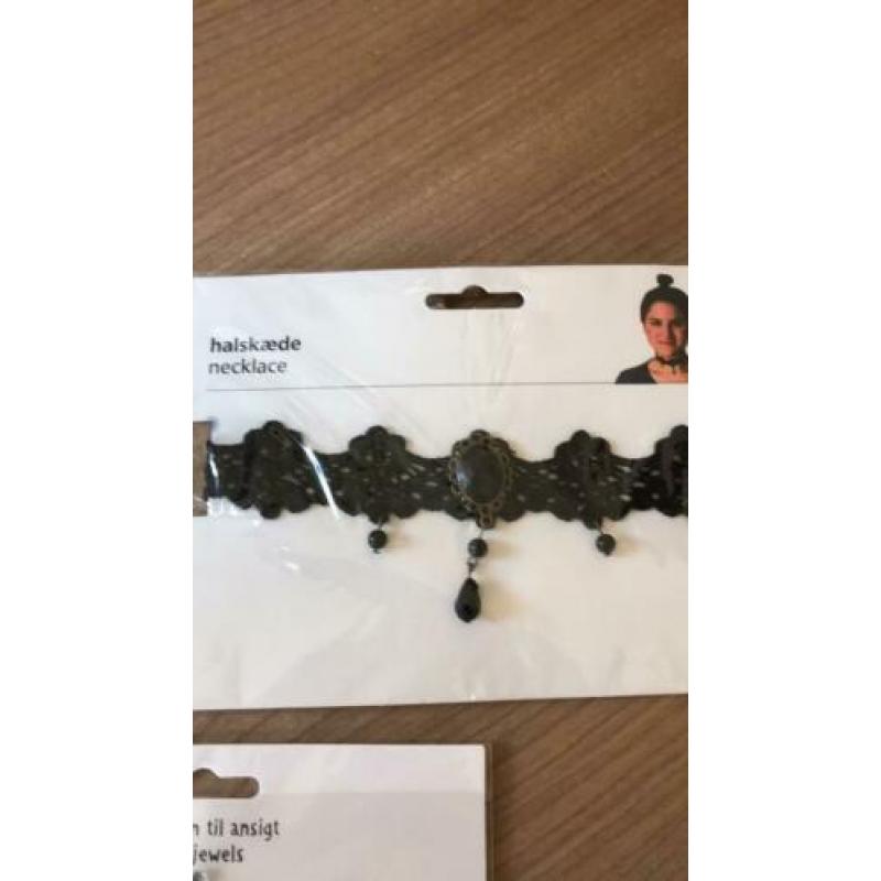 Halsketting en armband te koop nieuw