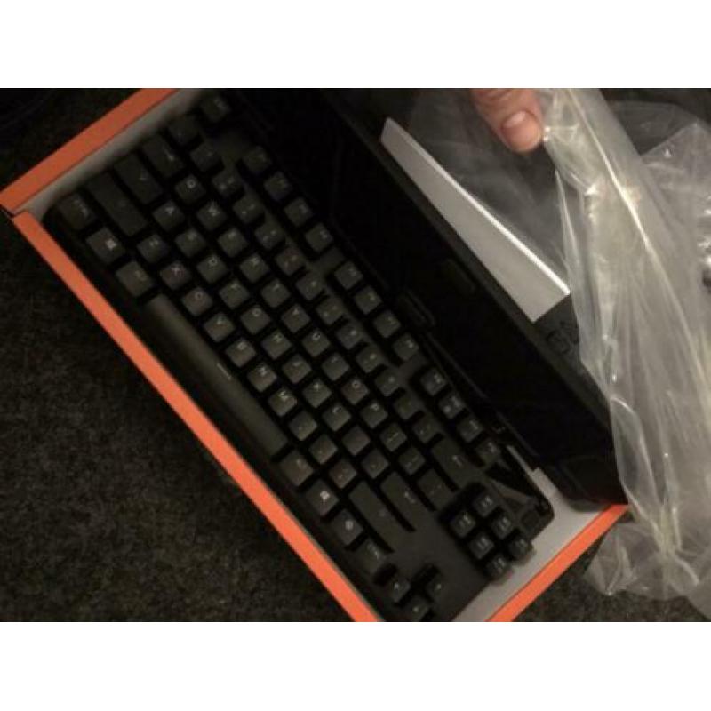 SteelSeries Apex 7 TKL Gaming Toetsenbord Red Switches RGB