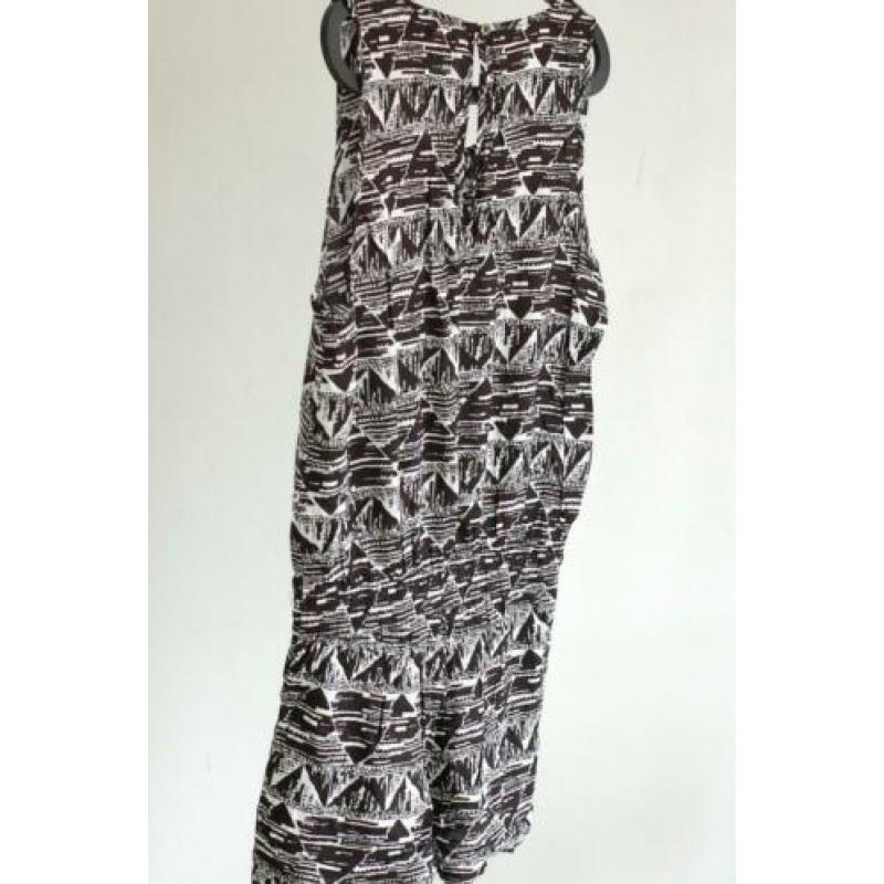 Only Solero playsuit maat 40