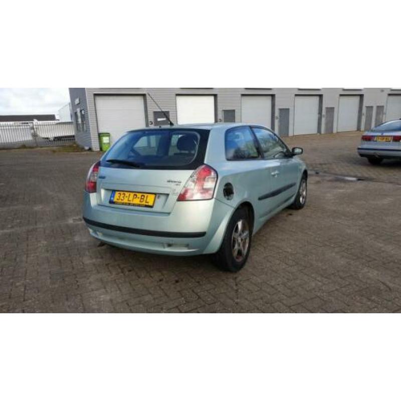 Fiat Stilo 1.6-16V Active Goed rijdende Stilo prijs is zo me