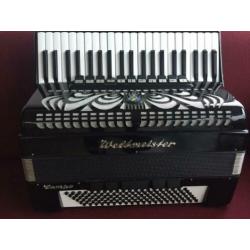 Duitse Weltmeister Caprice accordeon . 120 bas . 4 korig .