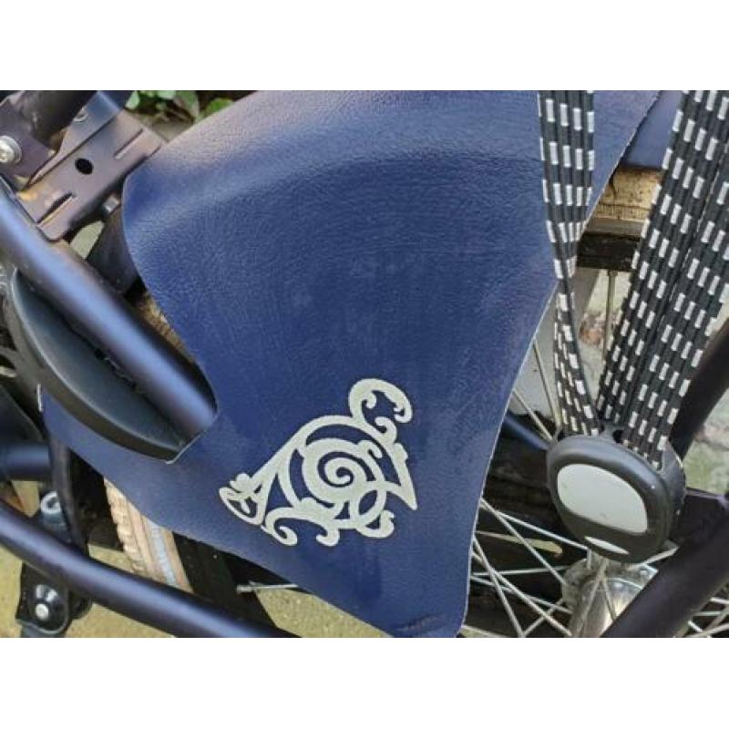 Mooie Loekie meisjesfiets denim blauw 20 inch met mandje