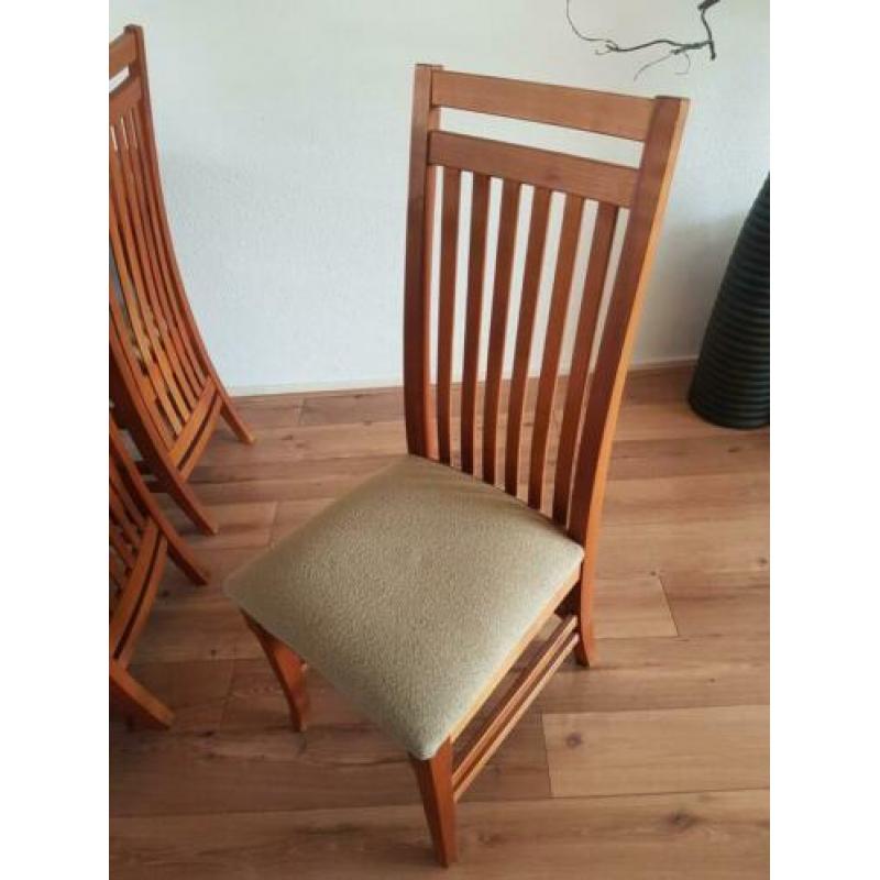 massief kersenhout (geolied) eettafel + 6 stoelen, ect.