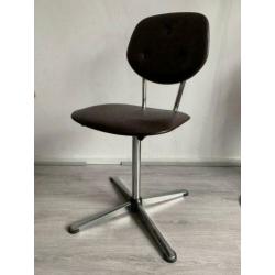 Vintage 70s bureaustoel bruin skai/chroom