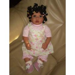 Chari Hannie Posch