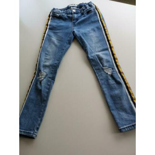 Meisjesjeans hound blauw maat s 134/140