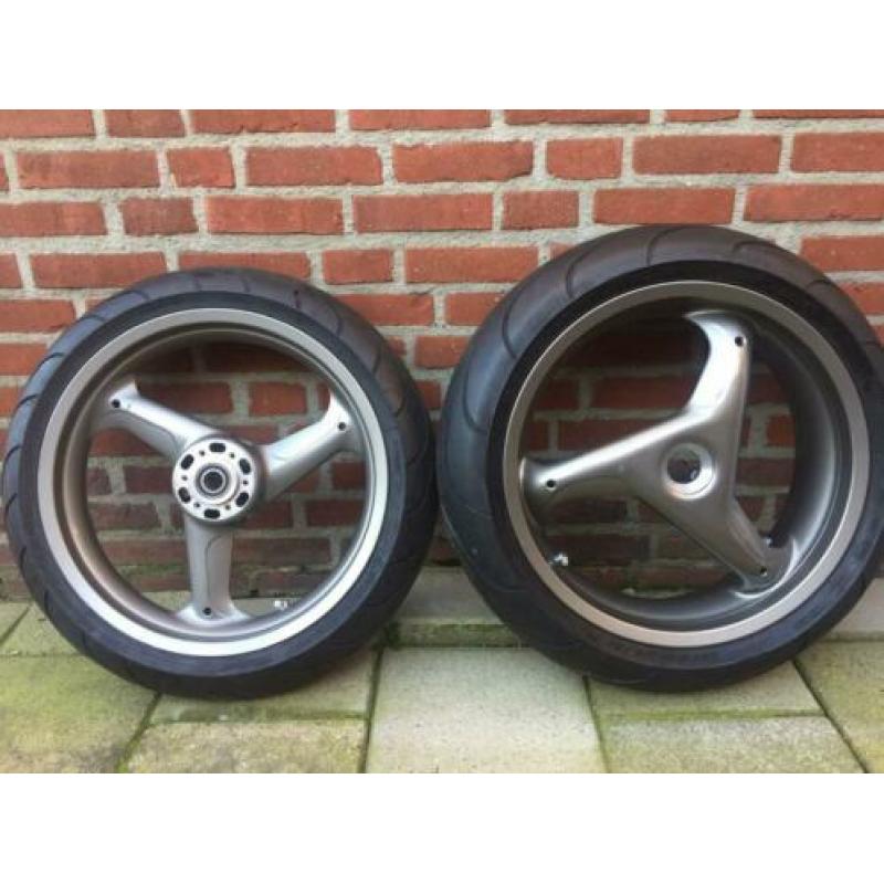 Ducati velgen..748/916/996/998...izgst....top