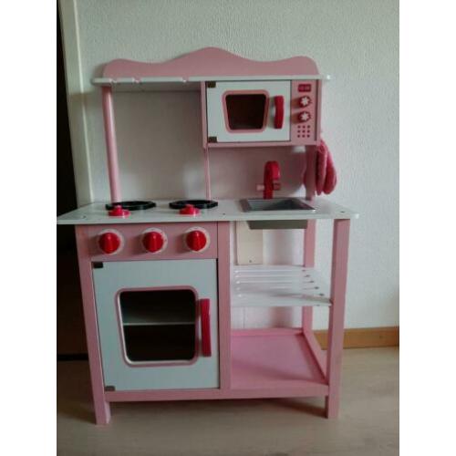 roze speel keukentje