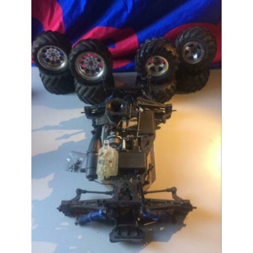 Nitro rc truck met .18 motor 2.95cc 4wd 1:8