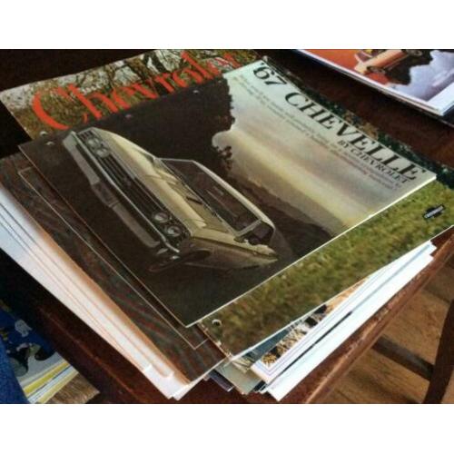 Verzameling Chevrolet folders 1964/1991