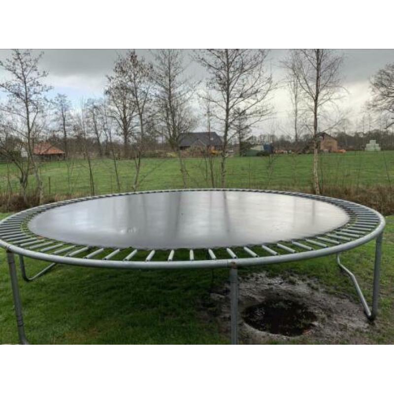 Trampoline te koop!!